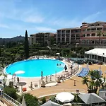 Cap Esterel Climatise Dans Le Centre Du Village * Drammont